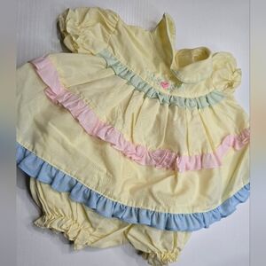 Vintage Baby Girls Ruffle Dress/bloomer Set 6-9 Month Sizing Easter Vibe